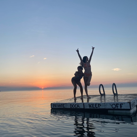 Meet your Posher, Lily - Picture 1 of 1